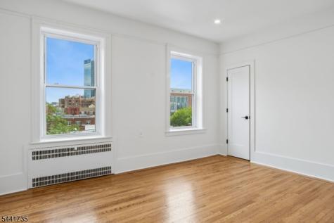 340 Fairmount Avenue Jersey City NJ 07306