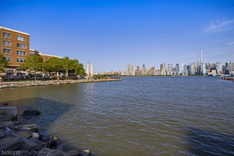 24 Ave At Port Imperial West New York NJ 07093