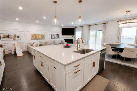 3 Myers Terrace Morris Plains NJ 07950