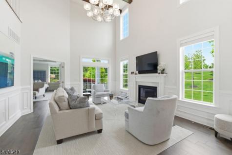 8 Van Cleef Drive Readington NJ 08889