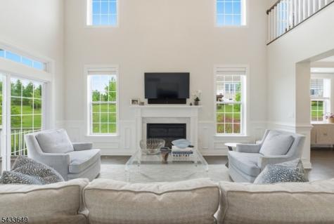8 Van Cleef Drive Readington NJ 08889