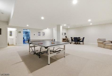 8 Van Cleef Drive Readington NJ 08889