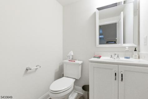 8 Van Cleef Drive Readington NJ 08889
