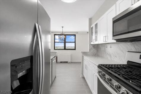 1225 Kennedy Boulevard Bayonne NJ 07002
