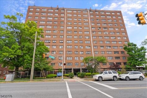 1225 Kennedy Boulevard Bayonne NJ 07002