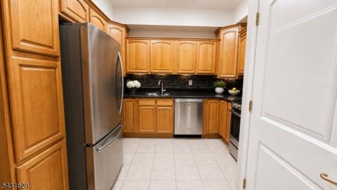 351 S Broad Elizabeth NJ 07201