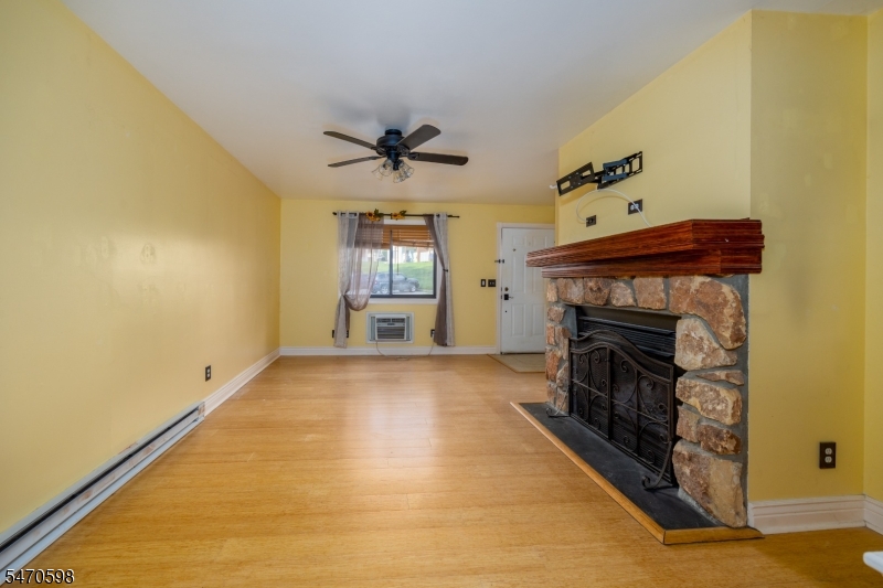35 Great Gorge Terrace Vernon NJ 07462