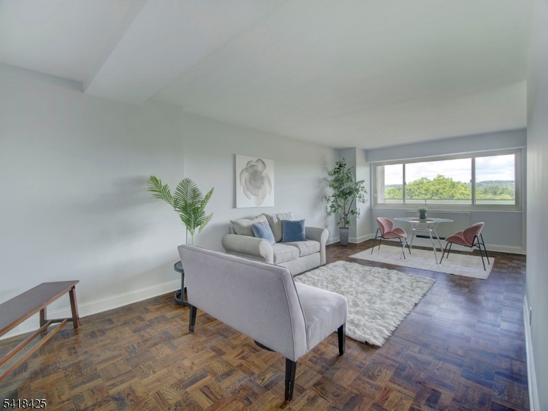 377 S Harrison Street East Orange NJ 07018