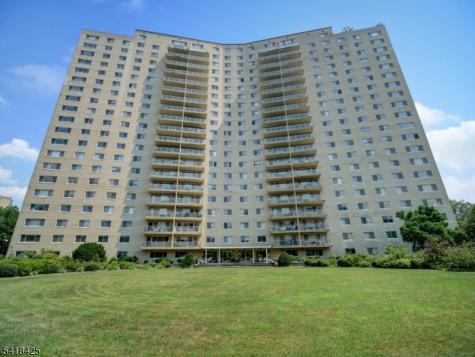 377 S Harrison Street East Orange NJ 07018