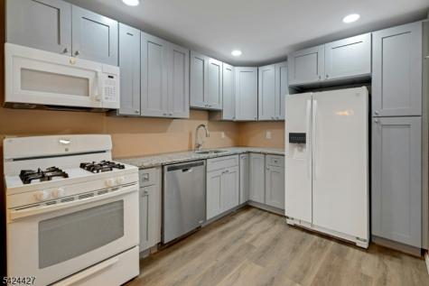 177 Bexley Lane Piscataway NJ 08854