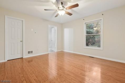 26 Sunrise Drive Long Hill NJ 07933