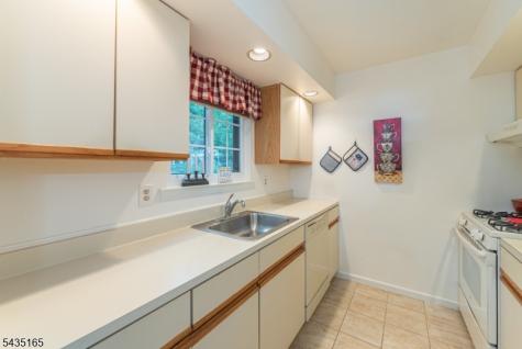 309 Mark Twain Way Mahwah NJ 07430