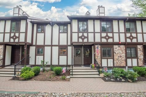 309 Mark Twain Way Mahwah NJ 07430