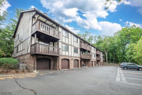 309 Mark Twain Way Mahwah NJ 07430