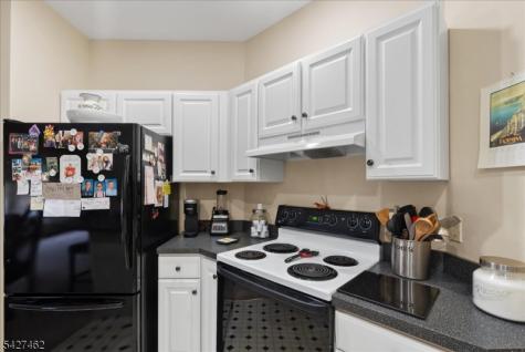 9224 Richmond Road West Milford NJ 07480