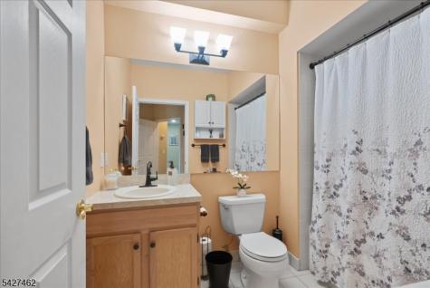 9224 Richmond Road West Milford NJ 07480