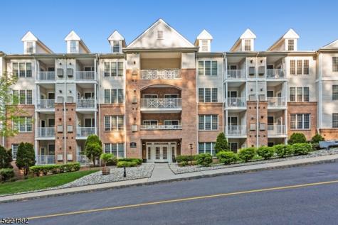 8311 Sanctuary Boulevard Riverdale NJ 07457