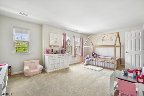 35 Albert Court Randolph NJ 07869