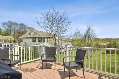 35 Albert Court Randolph NJ 07869