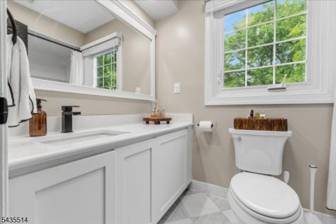 25 Fells Manor Road Caldwell Boro NJ 07006