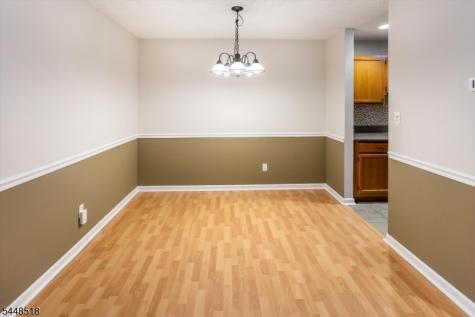 141 Woods Edge Drive Roxbury NJ 07876