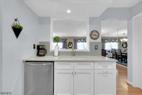 64 Dayton Court Independence NJ 07840