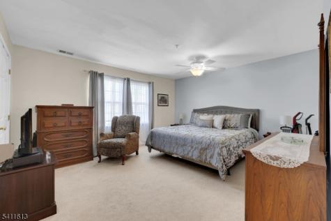 64 Dayton Court Independence NJ 07840