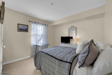 64 Dayton Court Independence NJ 07840