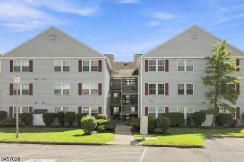 64 Dayton Court Independence NJ 07840