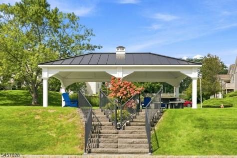 64 Dayton Court Independence NJ 07840