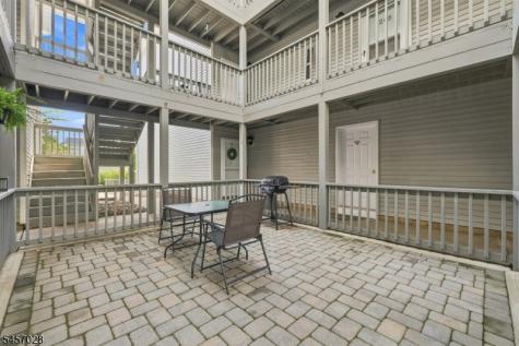 64 Dayton Court Independence NJ 07840