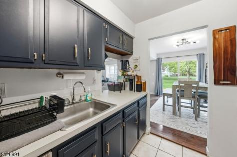 95 Almond Drive Franklin NJ 08873