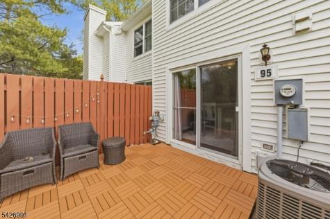95 Almond Drive Franklin NJ 08873