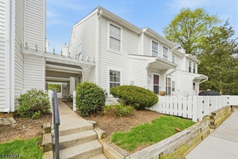 95 Almond Drive Franklin NJ 08873