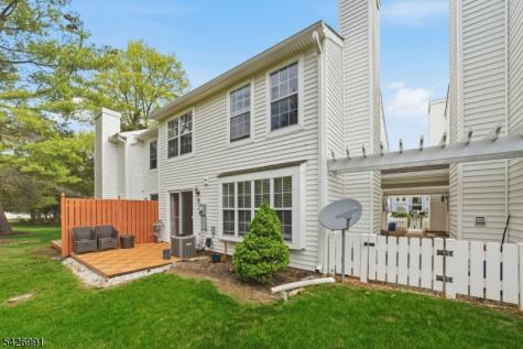 95 Almond Drive Franklin NJ 08873