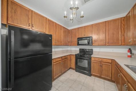 7212 Coventry Court Riverdale NJ 07457