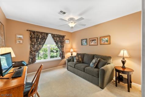 28 Garfield Way Montgomery NJ 08540