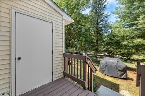 28 Garfield Way Montgomery NJ 08540