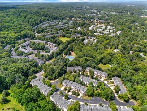 28 Garfield Way Montgomery NJ 08540