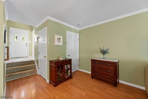 28 Garfield Way Montgomery NJ 08540