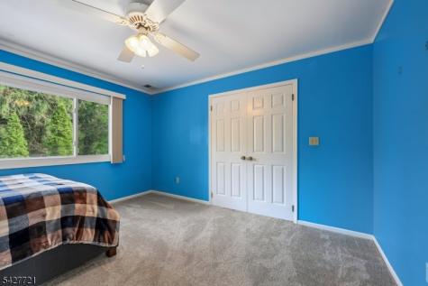 80 Lexington Lane Wayne NJ 07470