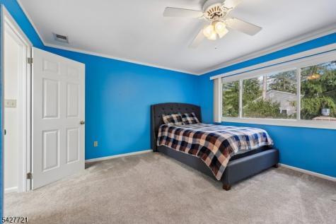 80 Lexington Lane Wayne NJ 07470