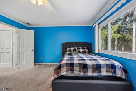 80 Lexington Lane Wayne NJ 07470