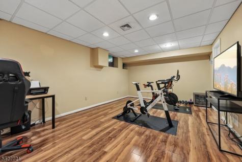 80 Lexington Lane Wayne NJ 07470