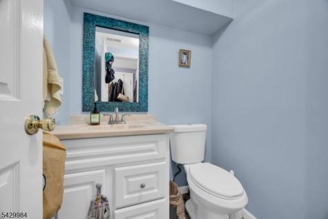 115 Selby Court Franklin NJ 08873