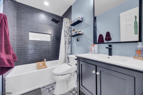 115 Selby Court Franklin NJ 08873