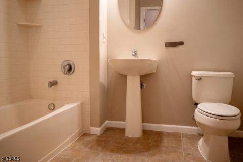 804 River Place Butler NJ 07405