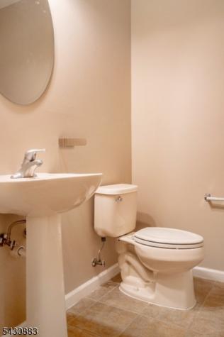 804 River Place Butler NJ 07405