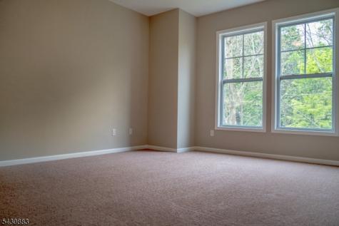 804 River Place Butler NJ 07405