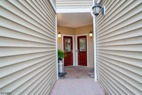 804 River Place Butler NJ 07405